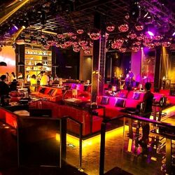 Concorde Shopping Centre (D3), Retail #495532331